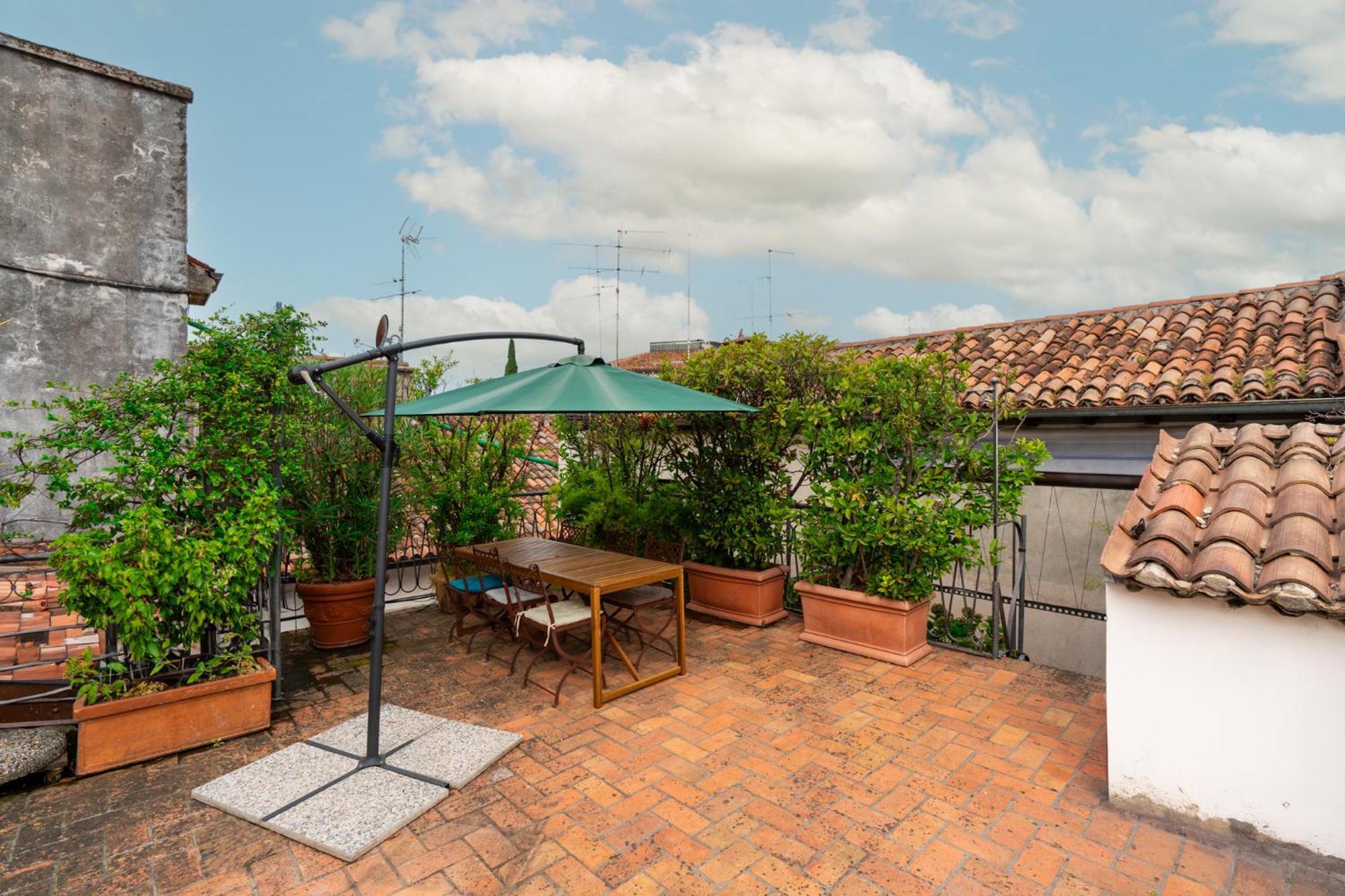 Terrazza Garibaldi By Postcardsfrom Apartman Verona Kültér fotó